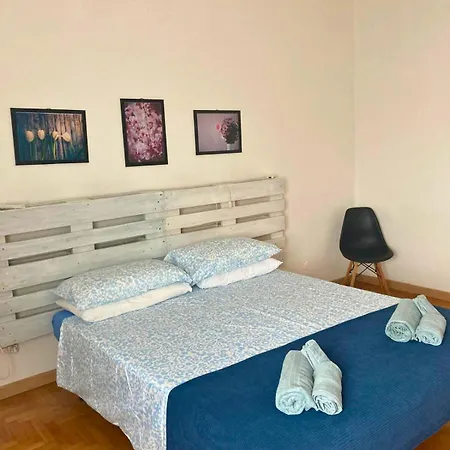 Vista Duomo Center * Равенна