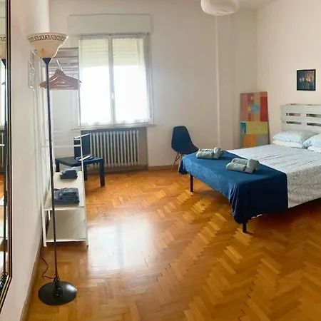 Vista Duomo Center Apartment *