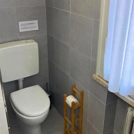 Vista Duomo Center رافيننا