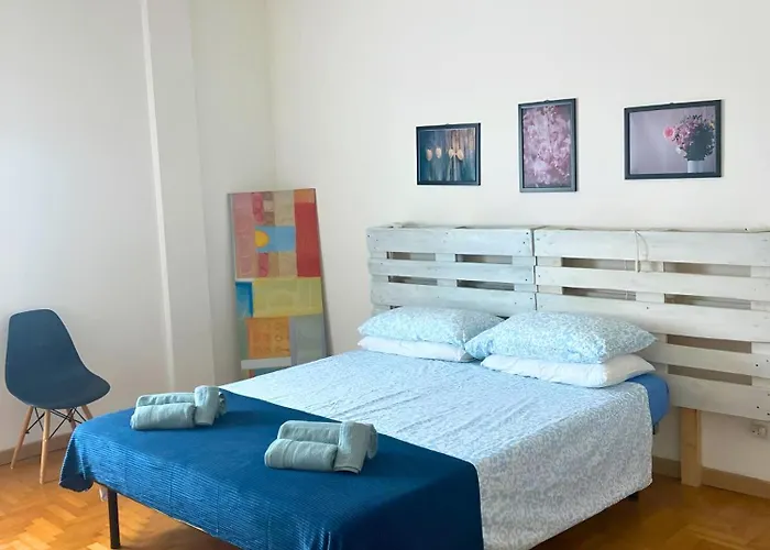 Vista Duomo Center *